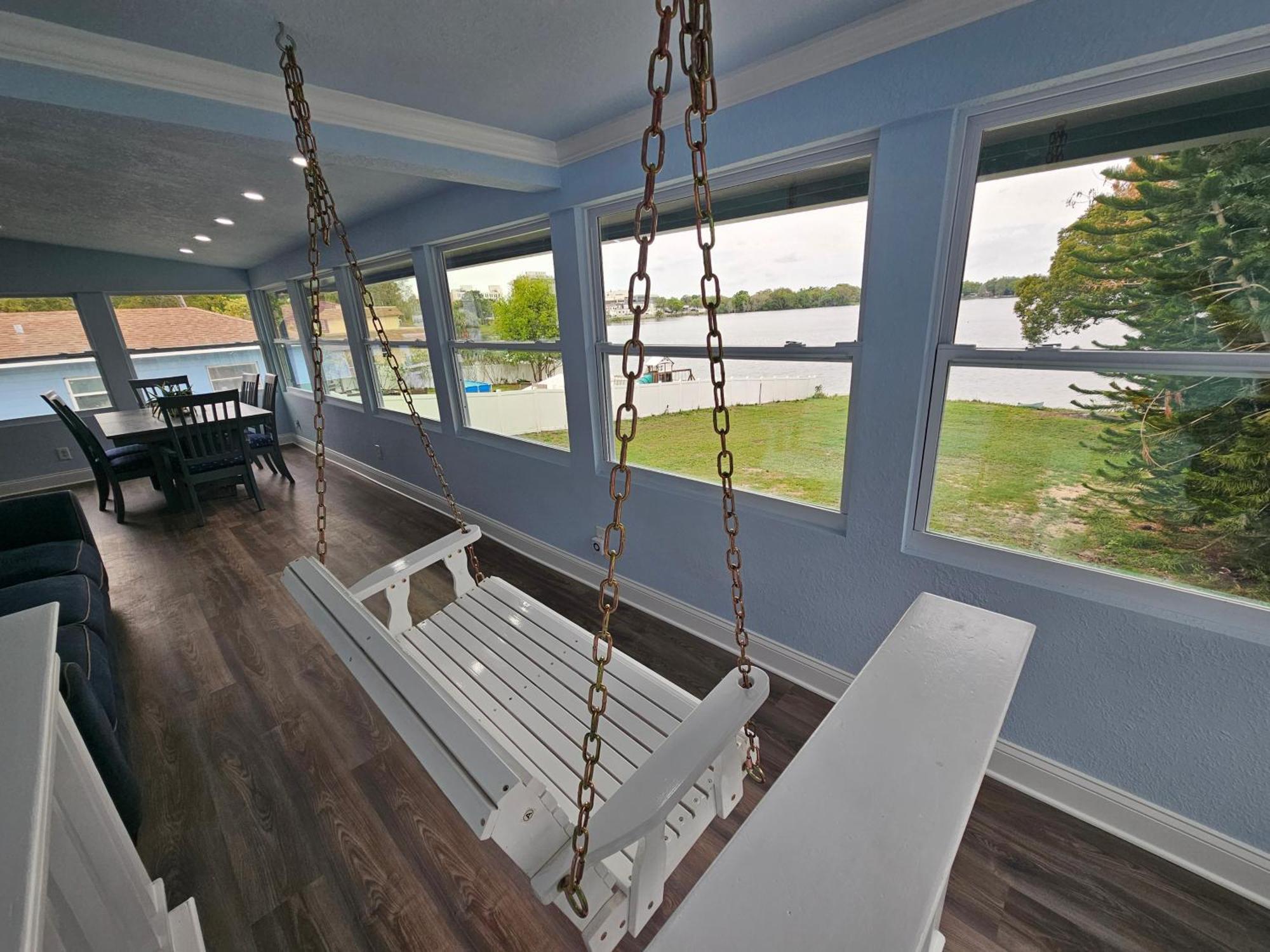 Lakeside Lofts At Lake Martha Уинтер-Хейвен Экстерьер фото