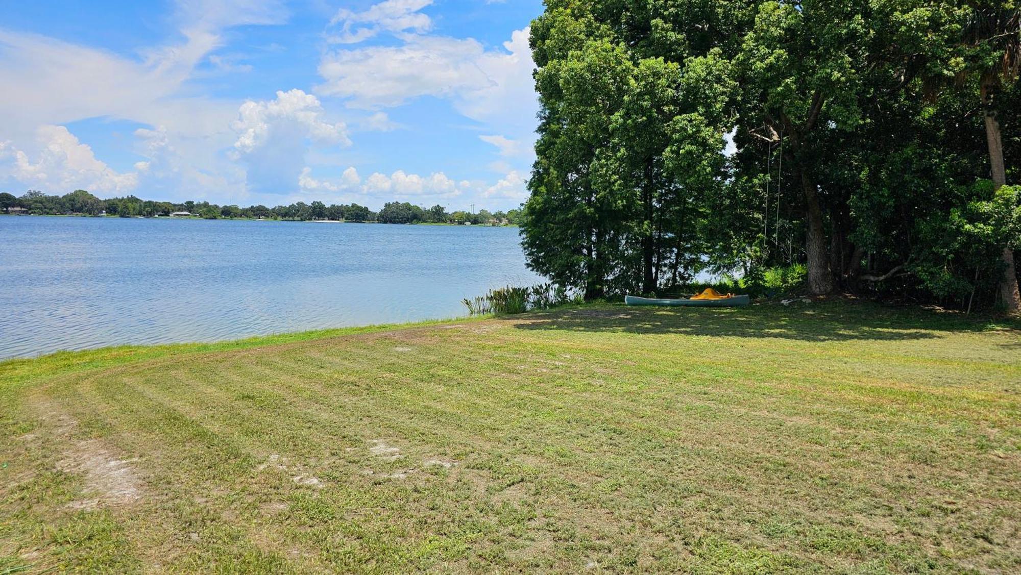 Lakeside Lofts At Lake Martha Уинтер-Хейвен Экстерьер фото